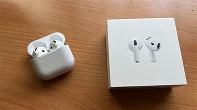 Airpods Pro 4